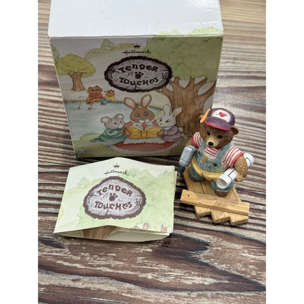 HALLMARK TENDER TOUCHES FIGURINE MR REPAIR BEAR
